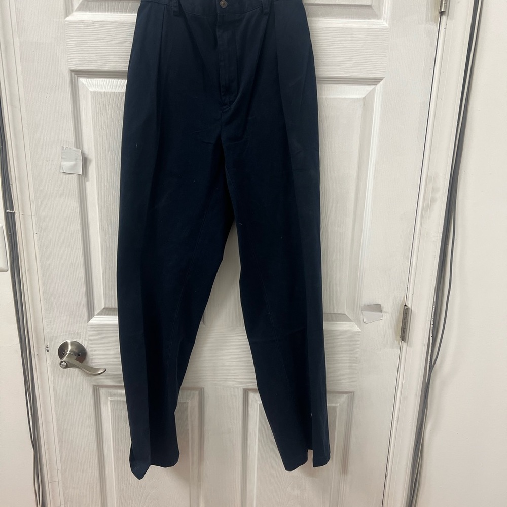 Men’s pants.
